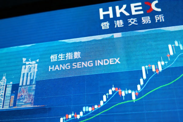 恒生科技指数跌 2%，科技股泡沫要破？数据说话：是调整还是崩盘？