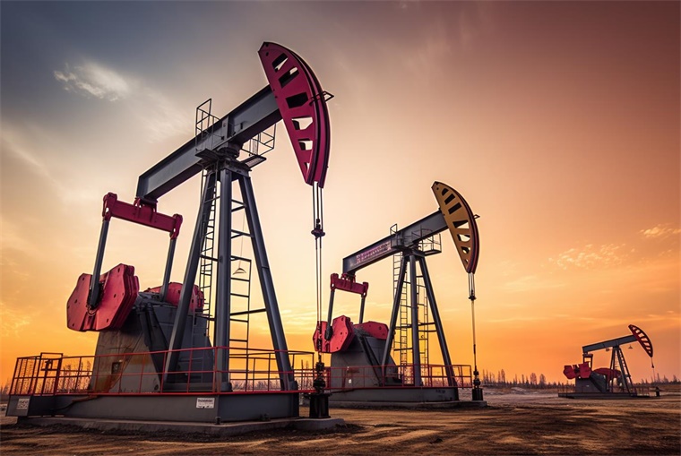 WTI 原油期货自低位反弹逾 1 美元 多头重掌局面